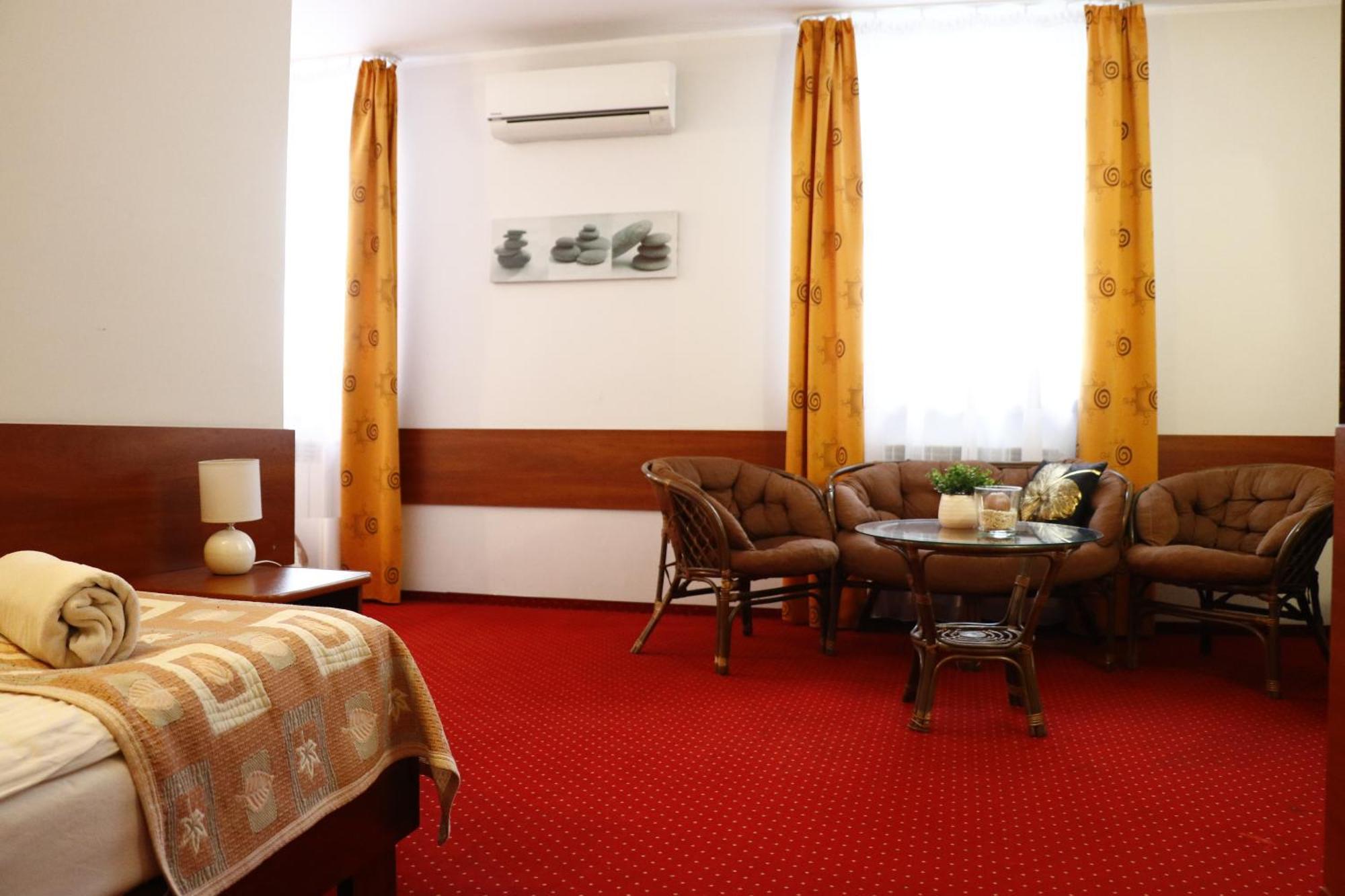Sala Bankietowa i Pokoje Gościnne Sokolka Zewnętrze zdjęcie